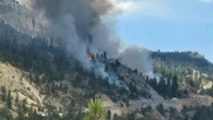 Wildfire closes Highway 97 between West Kelowna and Peachland, B.C.