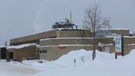 Christmas Eve visitor to northern Manitoba hospital chapel points rifle at doctor, blows hole in window