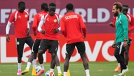 Senegal, Iraq fans get ready to cheer at Toronto Stadium's last World Cup group match