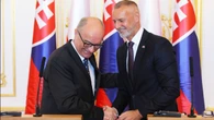 Czarzasty bez spotkania z Ficą. „Nie muszę spotykać się z ludźmi Putina”