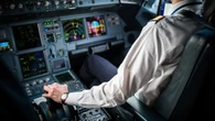 Agenci wtargnęli do samolotu. Pilot aresztowany za materiały pedofilskie