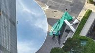 Samolot rozbił się o najwyższy budynek w Pekinie