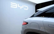 BYD вдруге обігнав Tesla в ЄС, Stellantis вперше за рік показав зростання