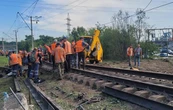 Метро та УЗ відновлюють колії після атаки, змінено напрямки руху