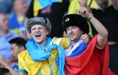 На матчі Україна-Швеція побилися через прапор РФ