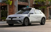 Waymo відкликає майже всі свої роботаксі через зіткнення з перешкодами