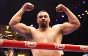 Промоутер поділився інформацією про наступний поєдинок Паркера