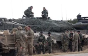 В ЄС підтвердили розгляд надсилання "військових радників" в Україну