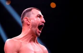 Постол битиметься за один із другорядних поясів