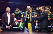 Чемпіон світу не готовий до проведення бою з Усиком