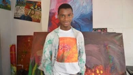 Un joven nigeriano con autismo bate un récord mundial de pintura