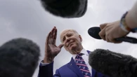 Biden califica como "apaciguamiento" la presión de Trump a Ucrania