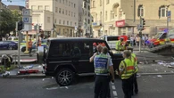Última hora. Al menos 3 heridos tras arrollar un coche a una multitud en Stuttgart