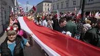 Polonia vota este domingo entre dos visiones opuestas: ¿Quién ganará?