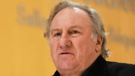 Accusé d'avoir frappé un photographe, Gérard Depardieu sera jugé à Rome