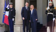Giorgia Meloni reçoit Emmanuel Macron à Rome : l'Ukraine au cœur des discussions