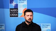 "Sharp dressed man" : Volodymyr Zelensky change de tenue