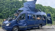 Un drone russe frappe un bus transportant des civils dans la région de Soumy : 9 morts et 4 blessés