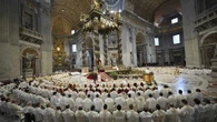 Los fieles prosiguen las celebraciones de Pascua en todo el mundo