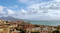 Naples, 2 500 ans, face au sur-tourisme