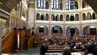 Parlamento húngaro retrasa ley de 'transparencia'