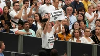 Le pape interrompu par des activistes réclamant la fin de la corrida