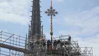 Une croix de 12 mètres sur le toit de Notre-Dame avant la réouverture en décembre