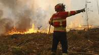 Environ 4 000 pompiers sur le terrain pour lutter contre 17 incendies en cours