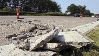 Unfallgefahr durch Blow-ups: Ist Klima-Asphalt die Lösung?