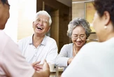 Cha mẹ muốn tuổi già hạnh phúc, con kính trọng: Đừng bỏ qua 3 việc này khi con còn bé