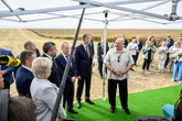 Эволюция выращивания рапса, благодарность аграриям: подробности рабочей поездки Лукашенко в Смолевичский район