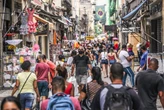 Países que combateram a pandemia de covid cresceram mais, mostra ranking