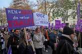 Protestan miles de personas en París y Roma contra la violencia sexual y los feminicidios   