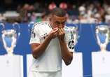 Mbappé por fin se viste  de merengue y abarrota el Bernabéu   