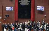 Al muro del Senado, leyendas a los hermanos Carrillo Puerto   