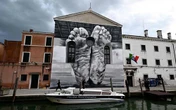 La Bienal de Venecia se abre a narrativas de inclusión con lo “extranjero” como eje