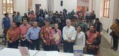 En Zinacantán, Ofelia Medina llamó a alentar la escritura en los pueblos originarios   
