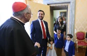 Recibe el número dos del Vaticano a JD Vance    