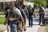 Viola la Casa Blanca veto de deportar a migrantes sin dejarlos objetar: juez   