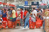 Ligera caída en junio de las ventas minoristas   