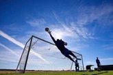 El futbol, un paraíso para el juego ilegal de las apuestas: UNODC   