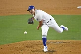 Julio Urías regresa a la Lomita   