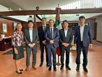 Reunión con directivos de automotrices japonesas   