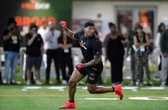 Elijah Arroyo, elegido por seattle   