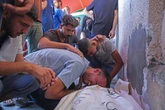 Tanques impiden que palestinos regresen  a la ciudad de Gaza   