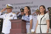 Enrique Galván Ochoa: Dinero   