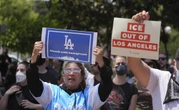 Aficionados critican a Dodgers por la falta de apoyo explícito ante redadas   