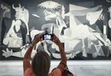 El Reina Sofía convertirá el Guernica en un símbolo contra el genocidio en Gaza   