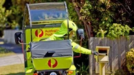 Australia frena envíos a dos países por tarifas   