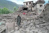 Terremoto en Afganistán deja más de 800 muertos y 2 mil 700 lesionados   